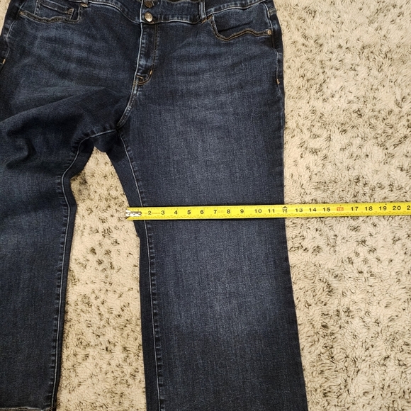 Lane Bryant SZ 24P Hi Rise Boot Cut Flex Waistband Med Wash Tight Tummy Jeans - Picture 9 of 11